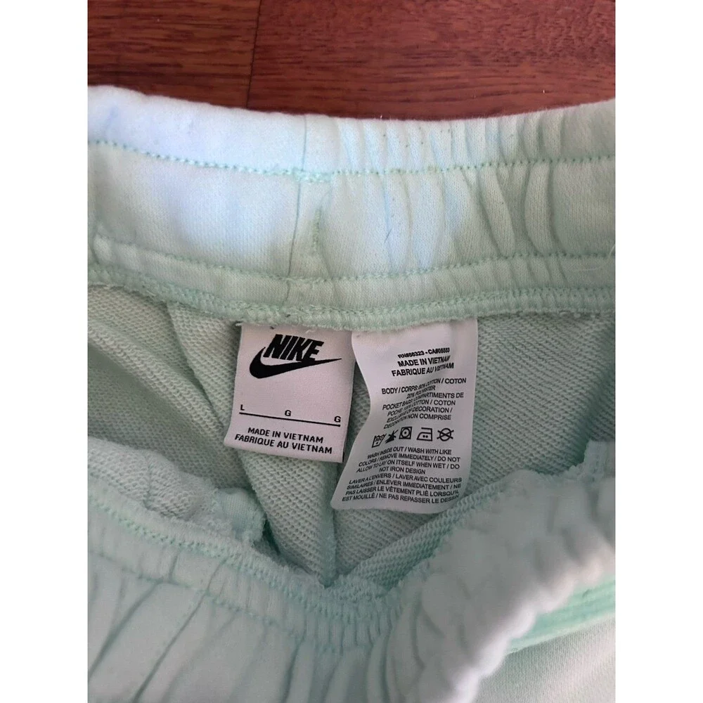 Nike Sportswear Club Fleece Futura Graphic Shorts Mint Green Youth Large - EUC